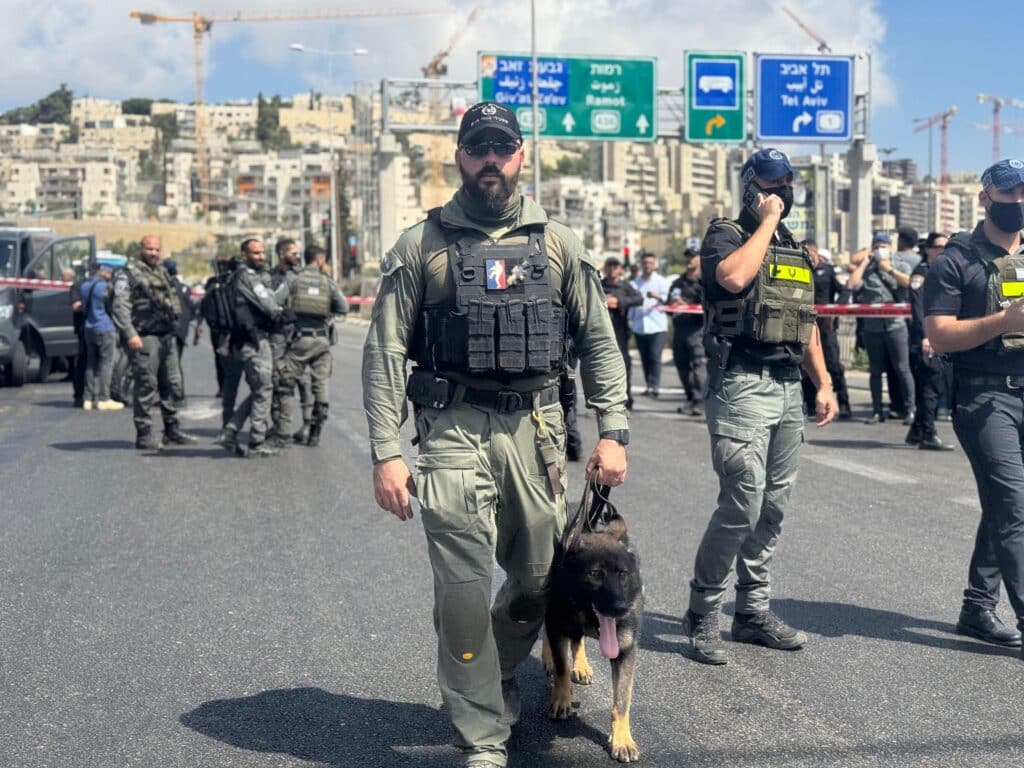 עלה לשישה מספר היהודים שנרצחו בפיגוע הקשה בירושלים