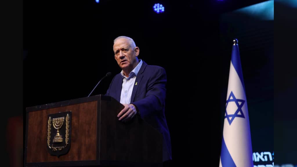 התקיפה שלא הייתה, הממלכתיות של גנץ והמיליארדים שנעלמו