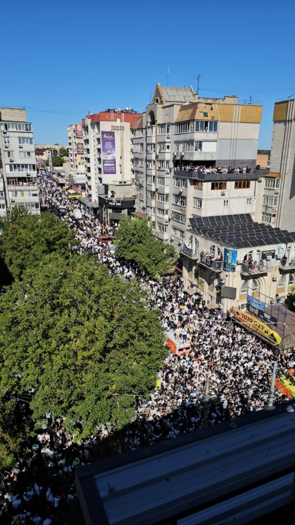מעל 55 אלף איש התקבצו על ציונו של רבי נחמן מברסלב