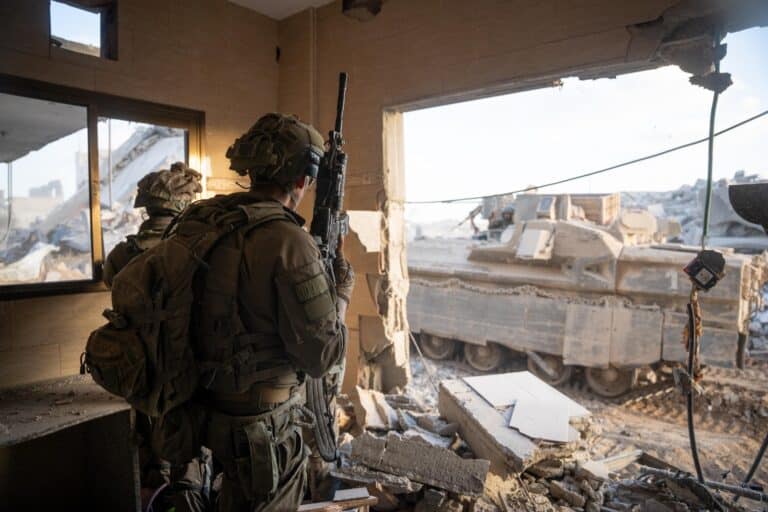 עזה: מפקד בכיר ביחידת הקשר ושני בכירי יחידת הייצור חוסלו