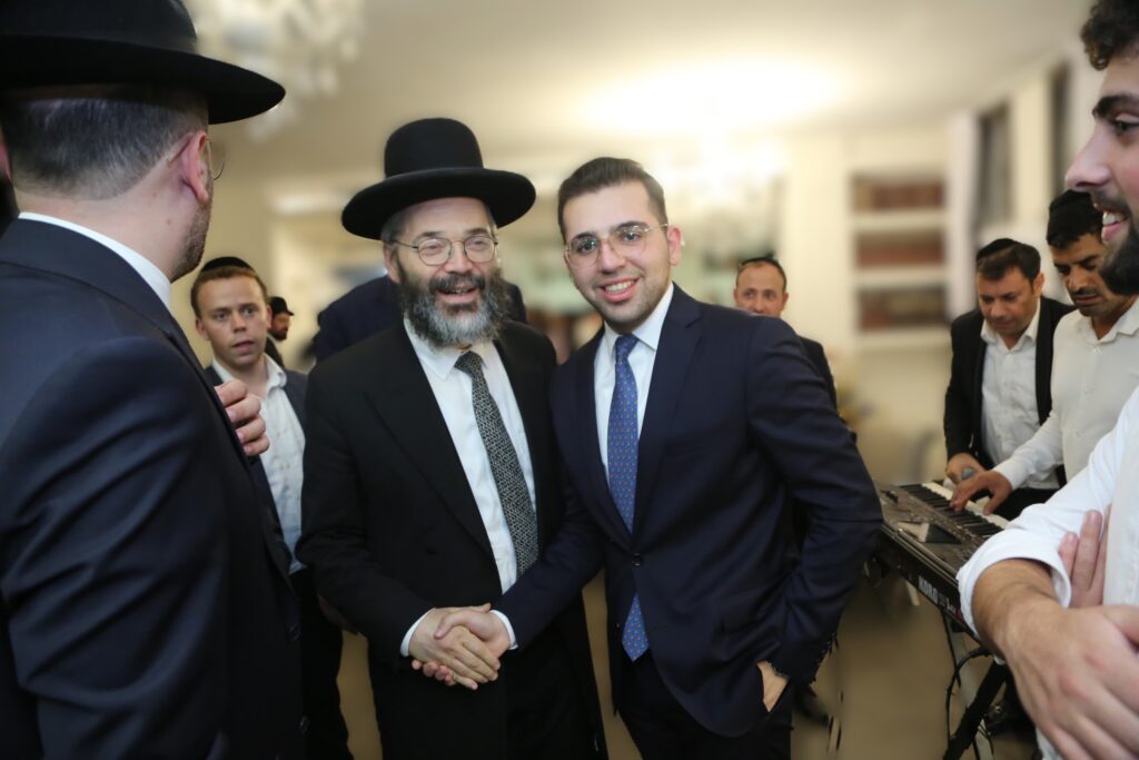 יו"ר המועה"ד אירס את בתו: רבנים ואישי הציבור הגיעו לברך