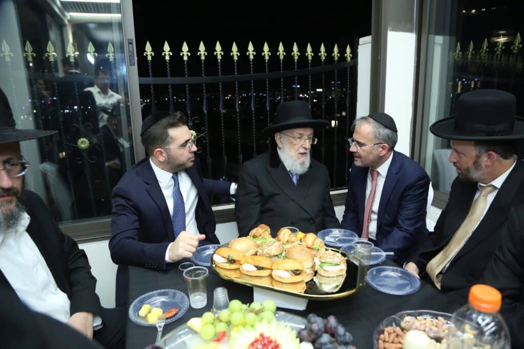 יו"ר המועה"ד אירס את בתו: רבנים ואישי הציבור הגיעו לברך