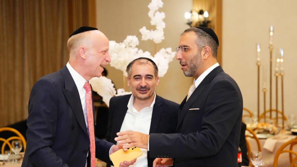 ראש המטה של הראשון לציון בירמצ את בנו - כולם באו לברך