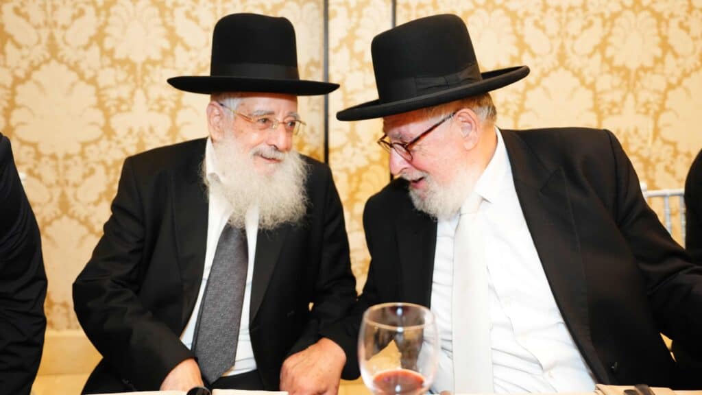 ראש המטה של הראשון לציון בירמצ את בנו - כולם באו לברך