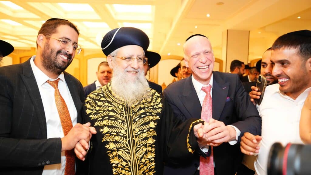 ראש המטה של הראשון לציון בירמצ את בנו - כולם באו לברך