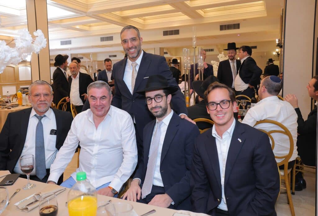 ראש המטה של הראשון לציון בירמצ את בנו - כולם באו לברך