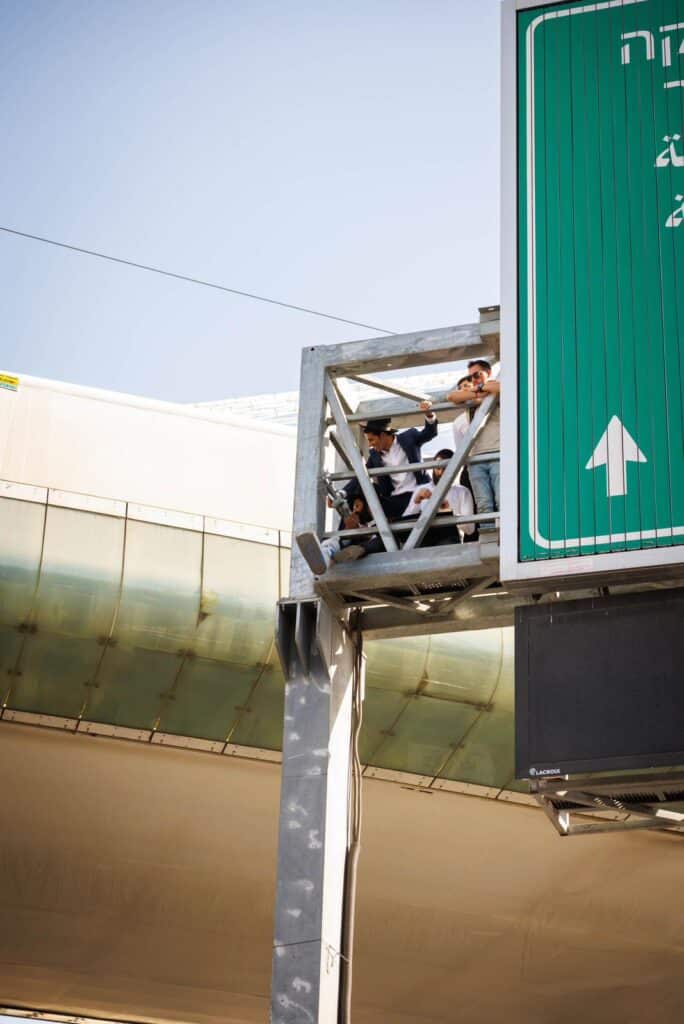 גלריה: רבבות אלפי ישראל מחו בכניסה לעיר הקודש