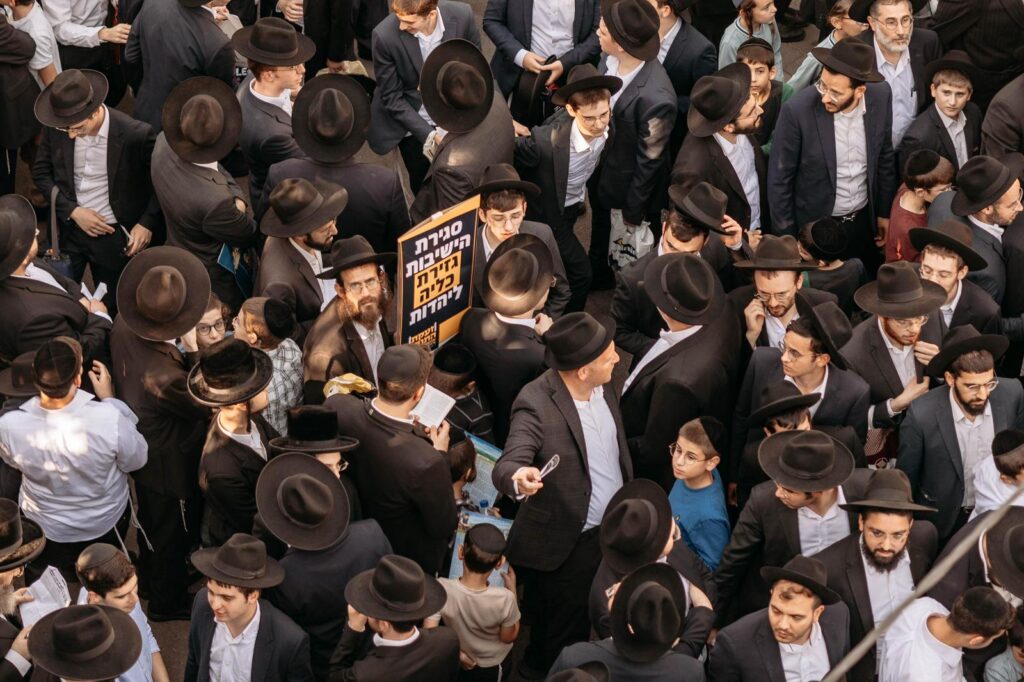 גלריה: רבבות אלפי ישראל מחו בכניסה לעיר הקודש