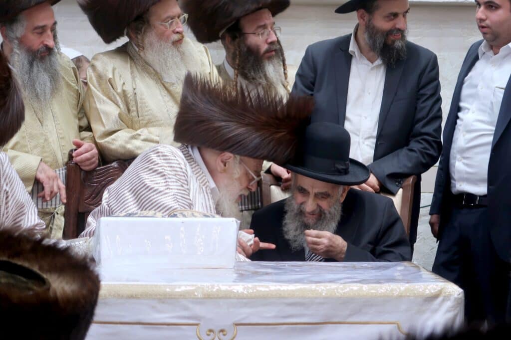 הגר"מ צדקה השתתף בשמחת בית השואבה של תולדות אהרון