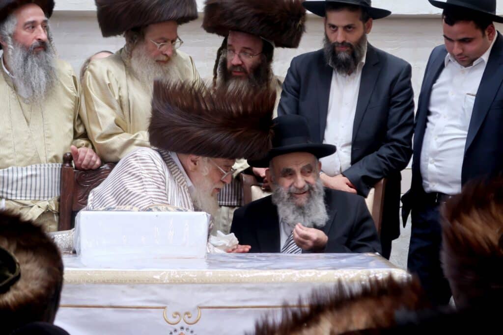 הגר"מ צדקה השתתף בשמחת בית השואבה של תולדות אהרון