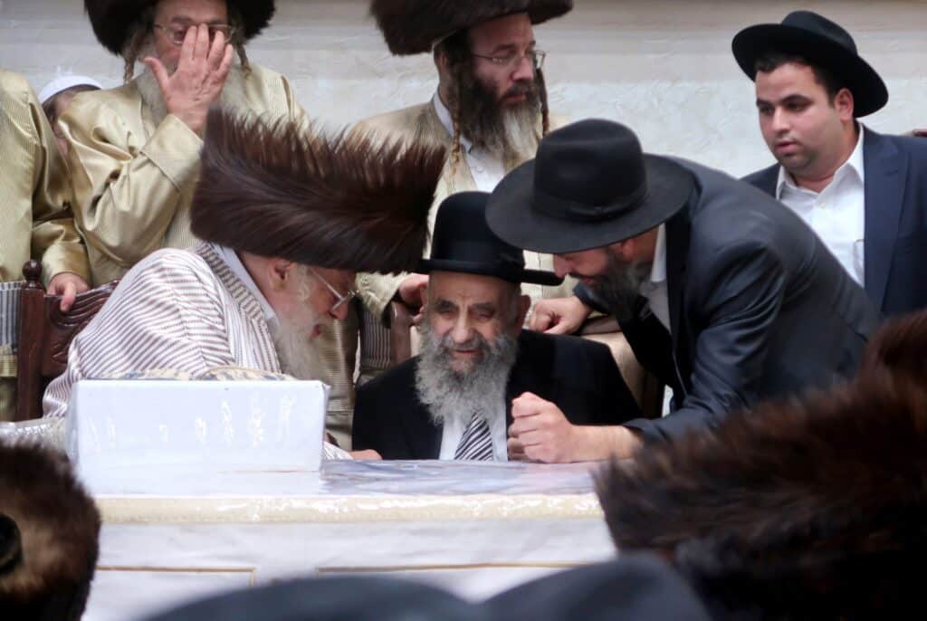 הגר"מ צדקה השתתף בשמחת בית השואבה של תולדות אהרון