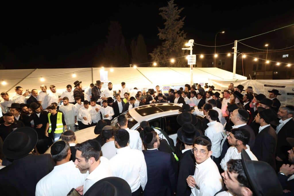 ביום השנה ה-י"ב: הראשון לציון עלה לציון אביו