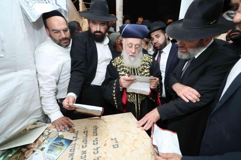 ביום השנה ה-י"ב: הראשון לציון עלה לציון אביו