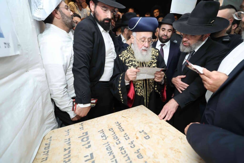 ביום השנה ה-י"ב: הראשון לציון עלה לציון אביו