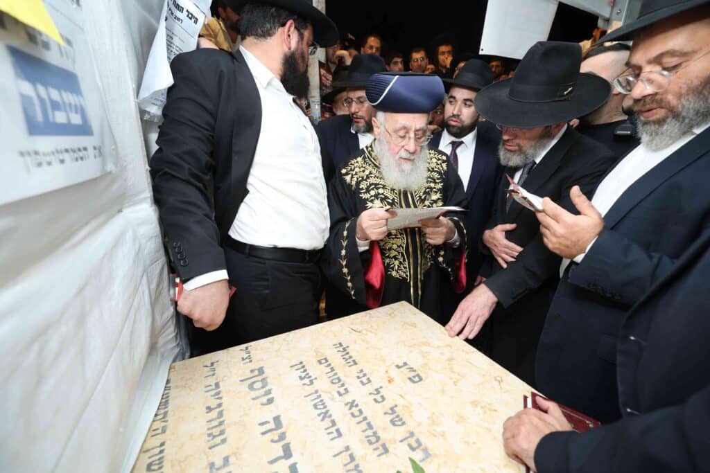 ביום השנה ה-י"ב: הראשון לציון עלה לציון אביו