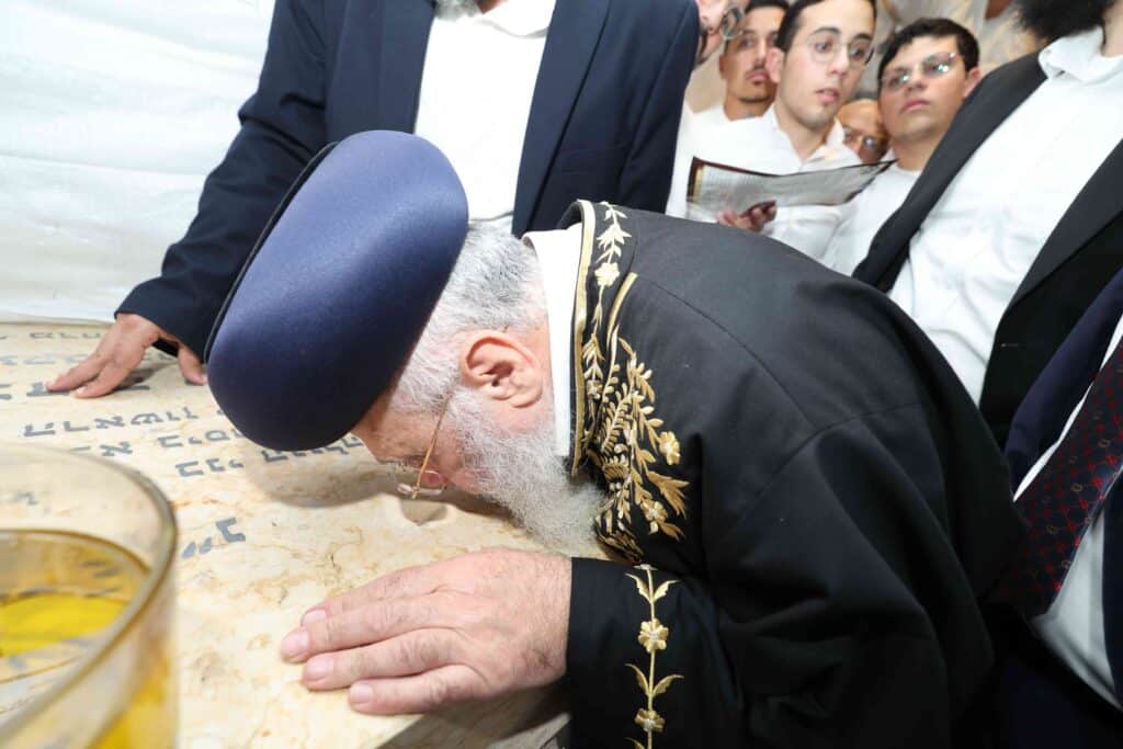 ביום השנה ה-י"ב: הראשון לציון עלה לציון אביו