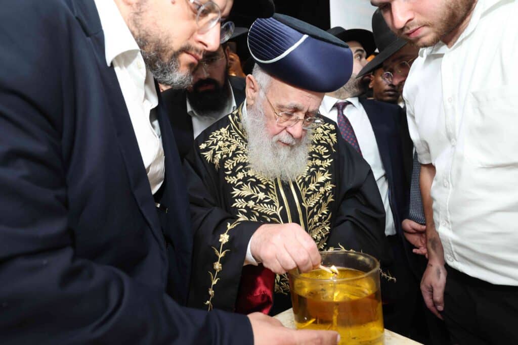 ביום השנה ה-י"ב: הראשון לציון עלה לציון אביו