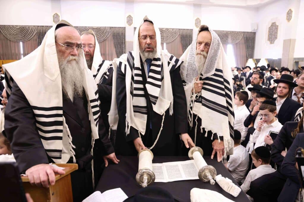 תיעוד חגיגי: מאות כהנים נשאו את כפיהם ברמת שלמה