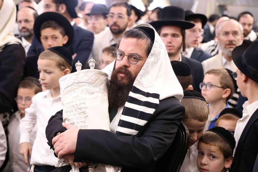 תיעוד חגיגי: מאות כהנים נשאו את כפיהם ברמת שלמה