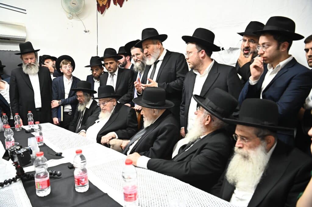 בראשות מרן הגרמ"ה הירש: מועצות גדולי התורה התכנסו בראשות מרן הגרמ"ה הירש: מועצות גדולי התורה התכנסו