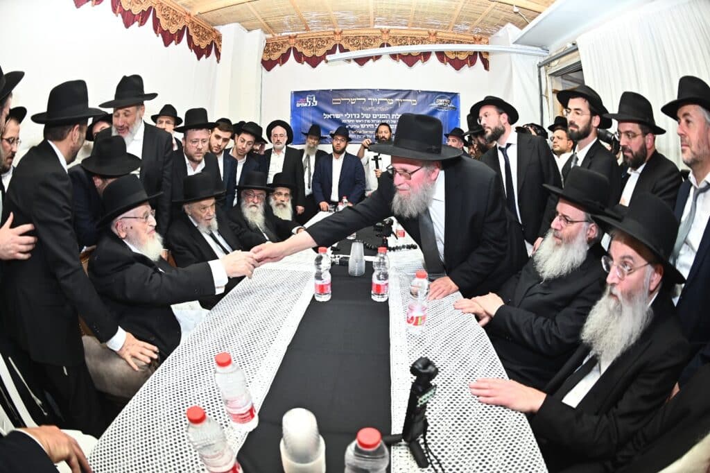 בראשות מרן הגרמ"ה הירש: מועצות גדולי התורה התכנסו בראשות מרן הגרמ"ה הירש: מועצות גדולי התורה התכנסו