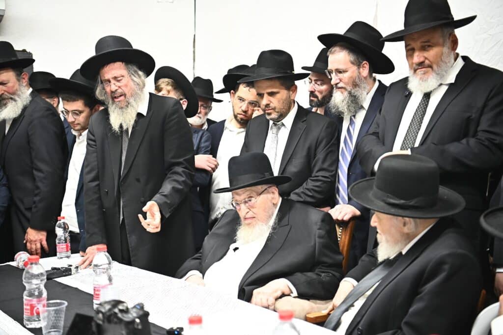 בראשות מרן הגרמ"ה הירש: מועצות גדולי התורה התכנסו בראשות מרן הגרמ"ה הירש: מועצות גדולי התורה התכנסו