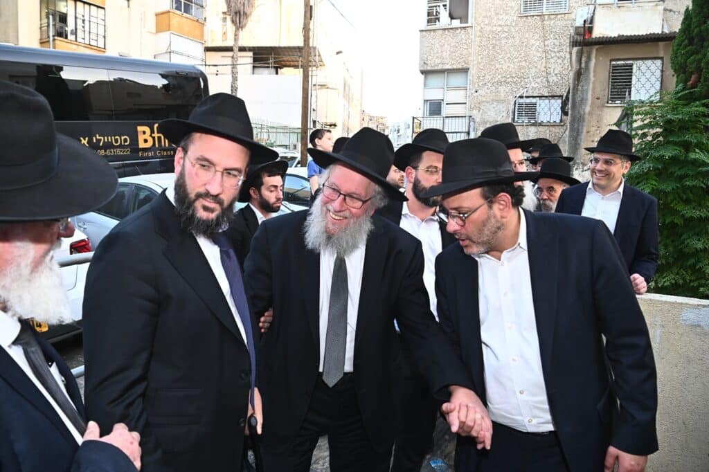 בראשות מרן הגרמ"ה הירש: מועצות גדולי התורה התכנסו בראשות מרן הגרמ"ה הירש: מועצות גדולי התורה התכנסו