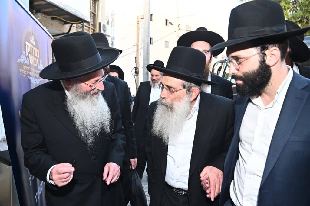 בראשות מרן הגרמ"ה הירש: מועצות גדולי התורה התכנסו בראשות מרן הגרמ"ה הירש: מועצות גדולי התורה התכנסו