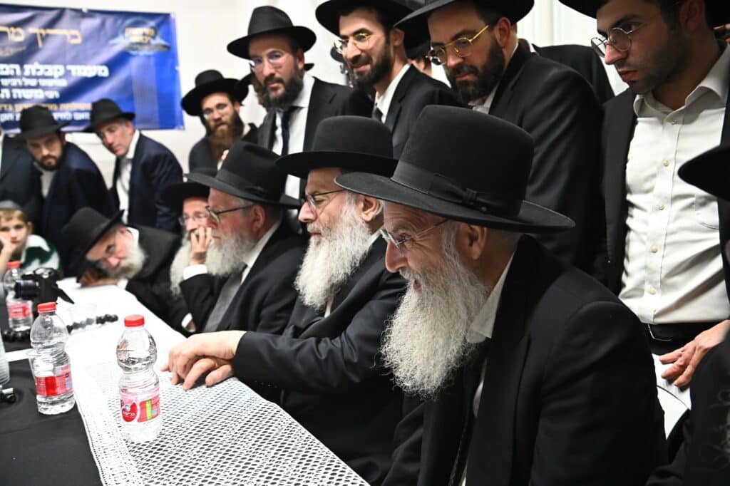 בראשות מרן הגרמ"ה הירש: מועצות גדולי התורה התכנסו בראשות מרן הגרמ"ה הירש: מועצות גדולי התורה התכנסו