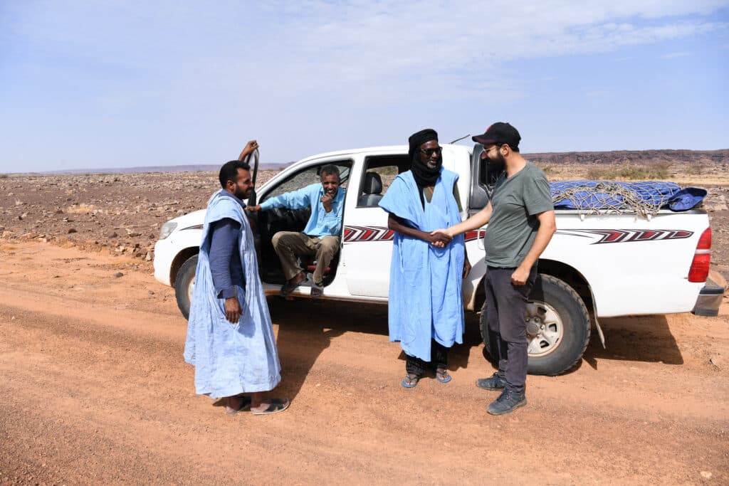 הצלם שחצה 130 גבולות: מהזמנה לדאעש ועד לצפון קוריאה
