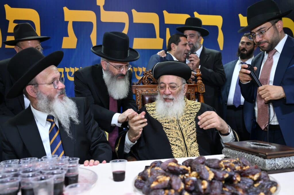 גלריה - מעמד הקבלת פני רבו לראשל"צ הגרש"מ עמאר