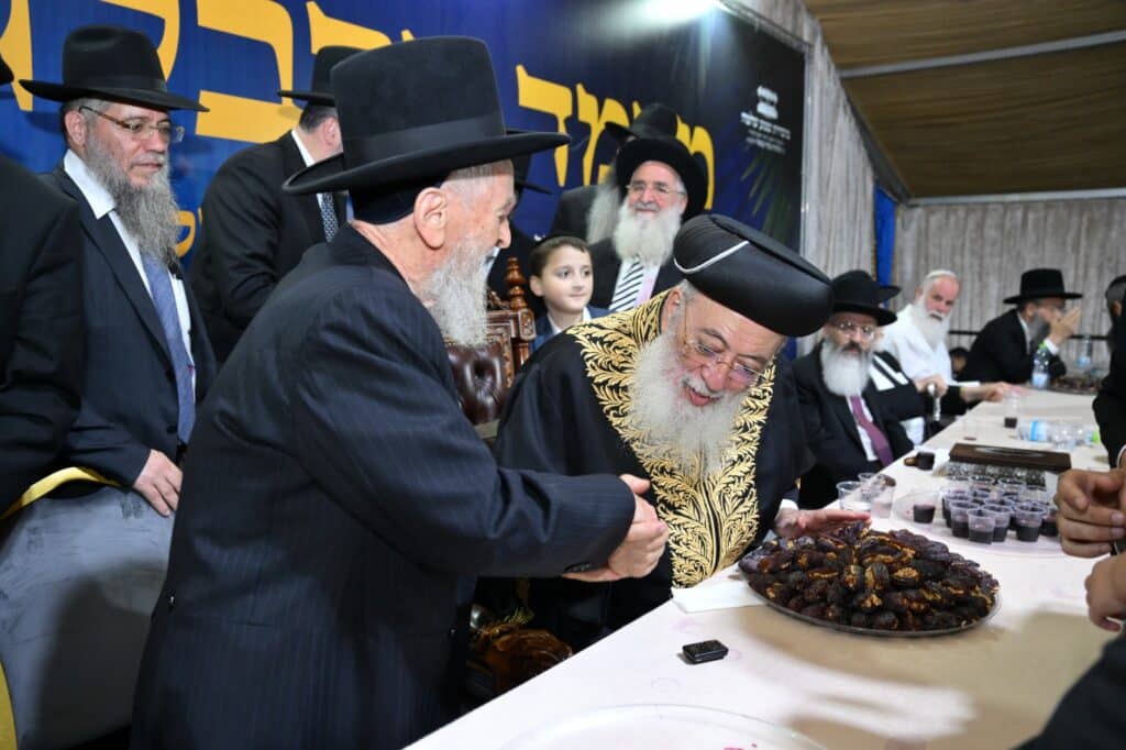 גלריה - מעמד הקבלת פני רבו לראשל"צ הגרש"מ עמאר