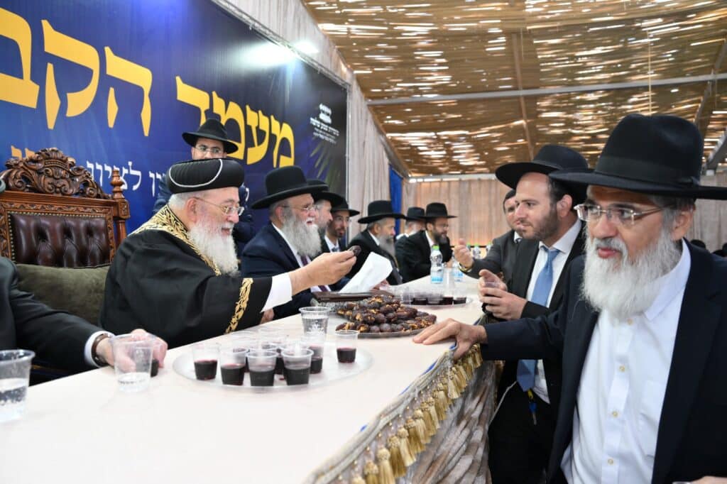 גלריה - מעמד הקבלת פני רבו לראשל"צ הגרש"מ עמאר