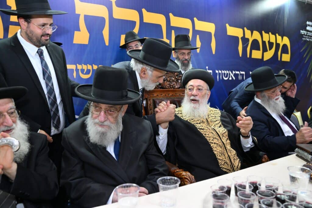 גלריה - מעמד הקבלת פני רבו לראשל"צ הגרש"מ עמאר