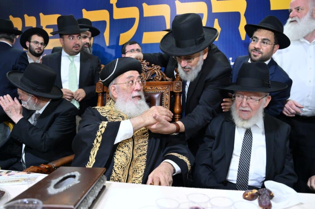 גלריה - מעמד הקבלת פני רבו לראשל"צ הגרש"מ עמאר