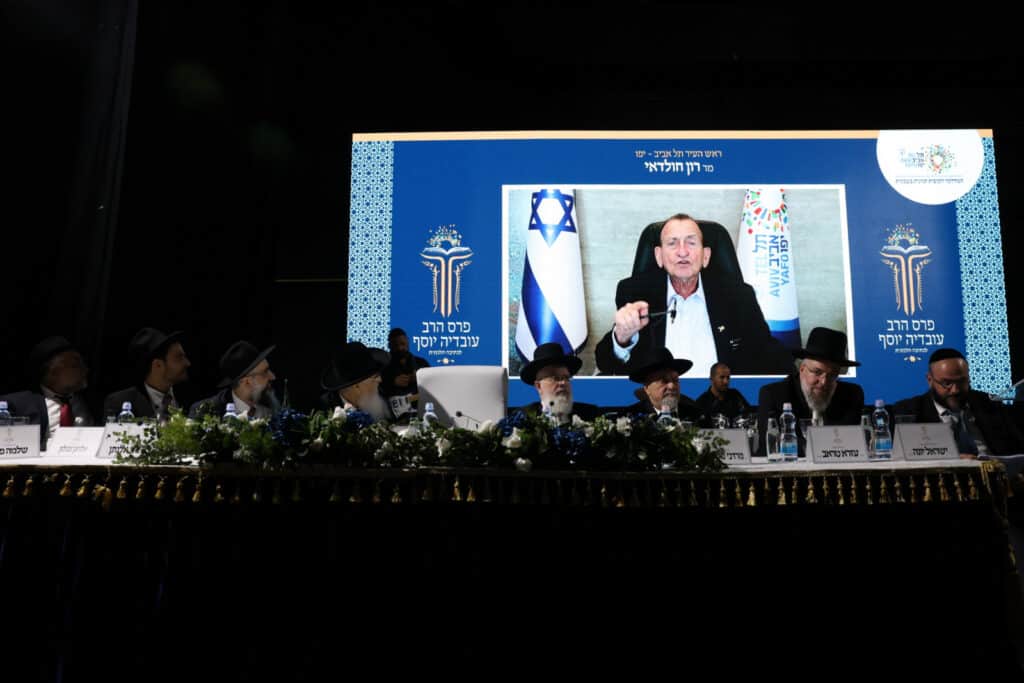 בטקס מרשים בתל אביב הוענק פרס הרב עובדיה יוסף