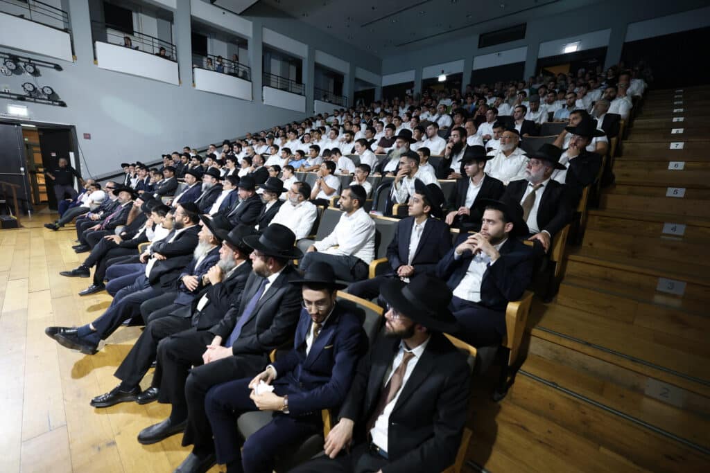 בטקס מרשים בתל אביב הוענק פרס הרב עובדיה יוסף