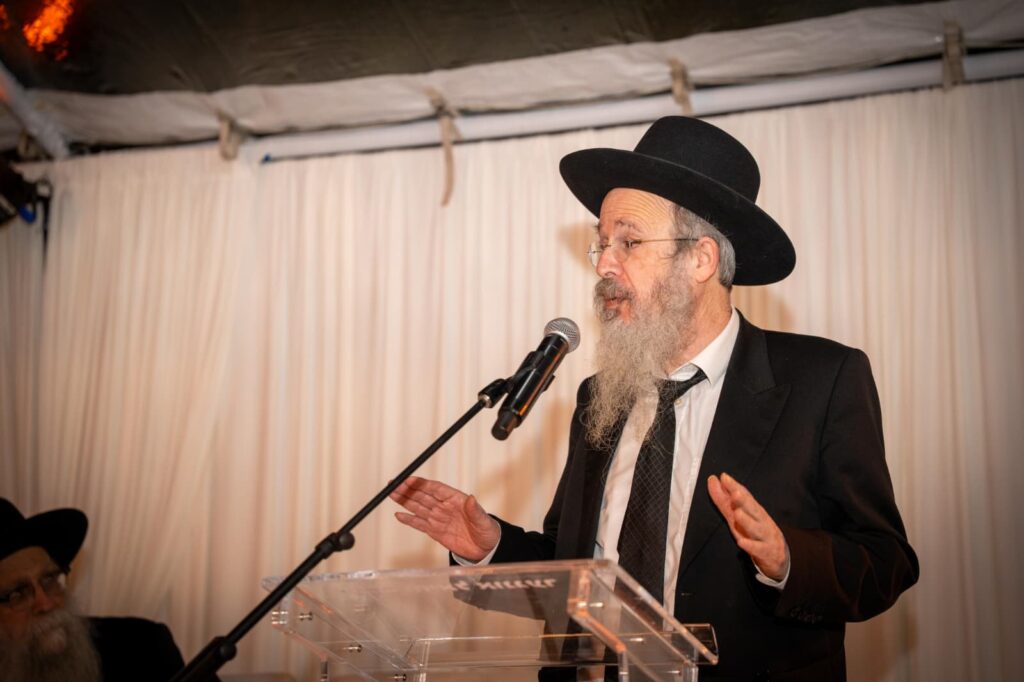 תיעוד: גדולי ישראל במסע קרן עולם התורה בלוס אנג'לס