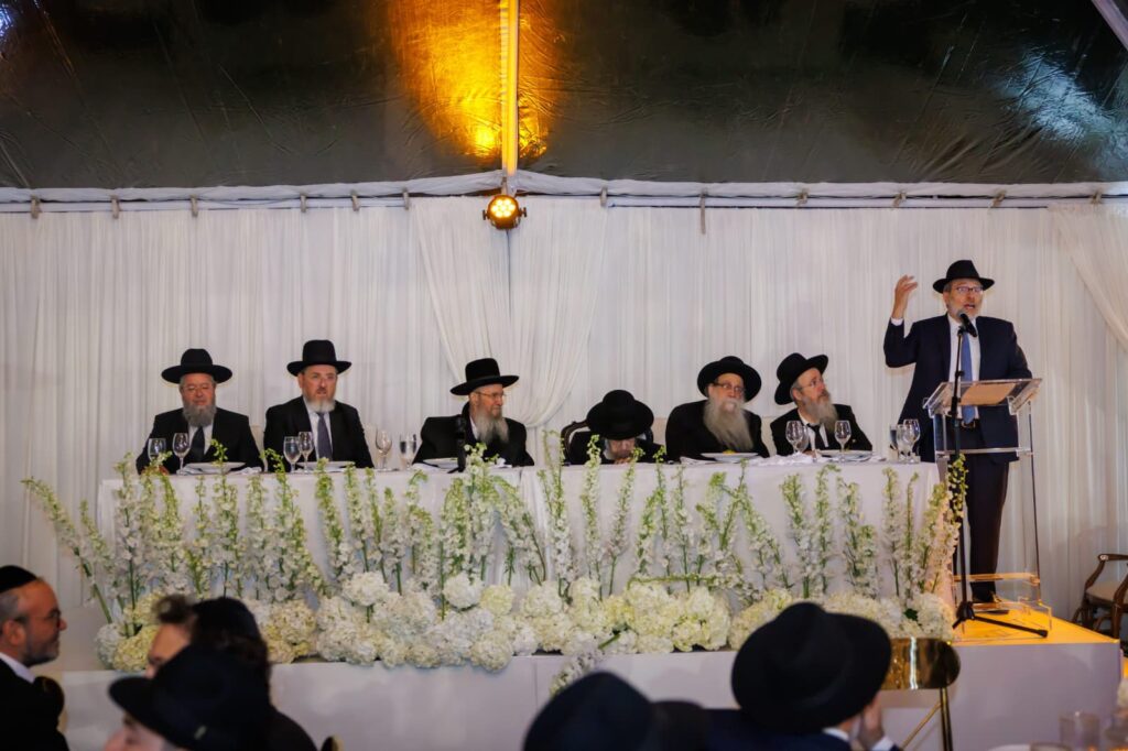 תיעוד: גדולי ישראל במסע קרן עולם התורה בלוס אנג'לס