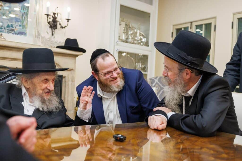 תיעוד: גדולי ישראל במסע קרן עולם התורה בלוס אנג'לס