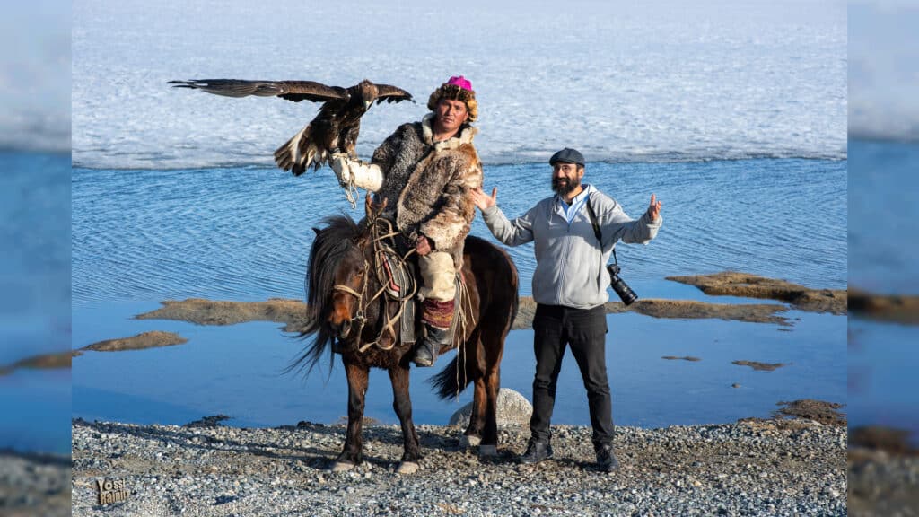 הצלם שחצה 130 גבולות: מהזמנה לדאעש ועד לצפון קוריאה