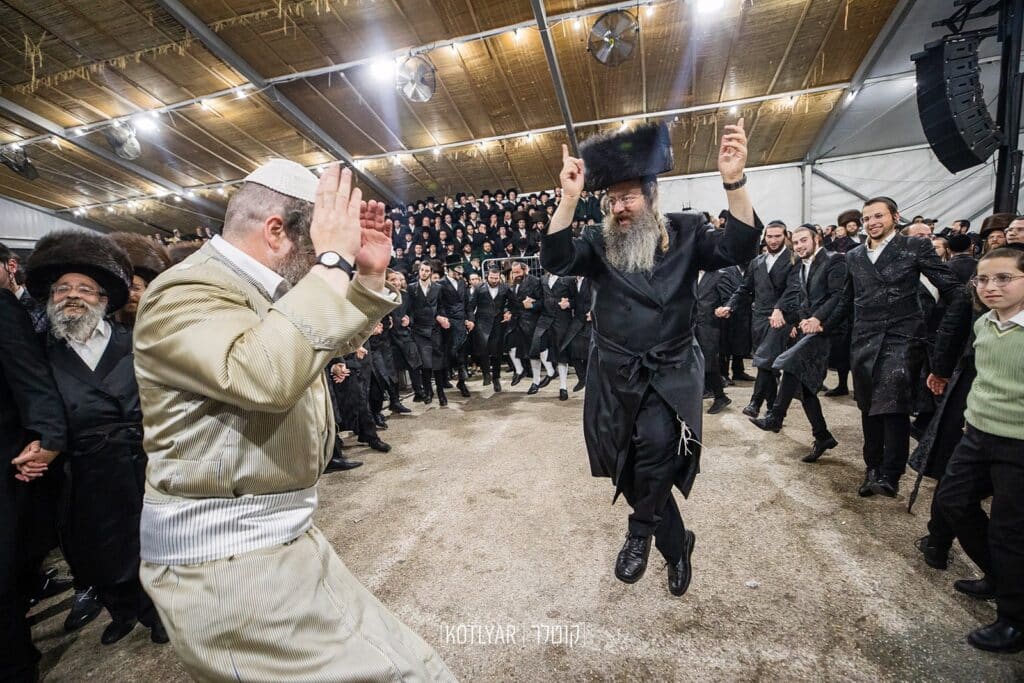 שמחת בית השואבה של ישיבת אורייתא • שידור חוזר
