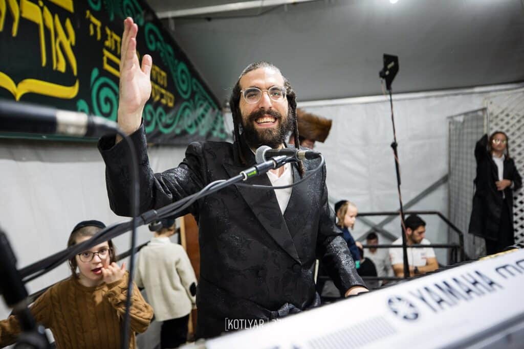 שמחת בית השואבה של ישיבת אורייתא • שידור חוזר