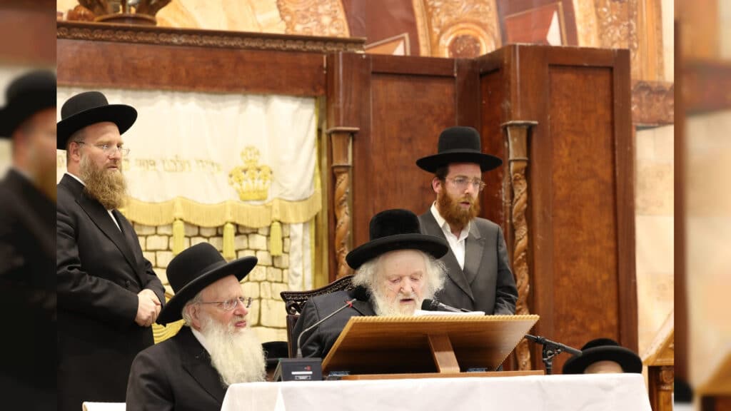 אנשי הצללים נחשפים: המשב"קים החברותות ונאמני הבית