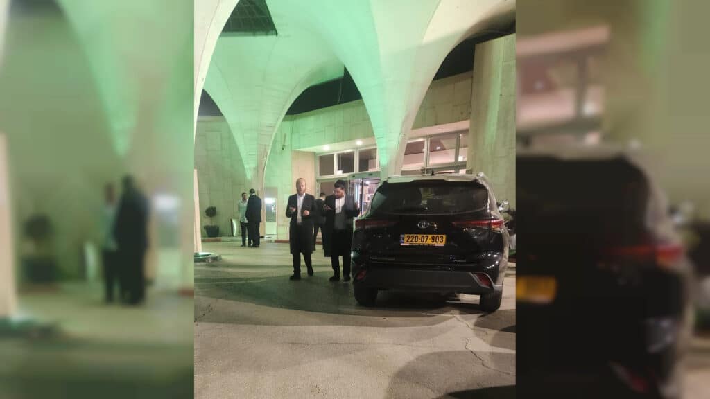 איצקוביץ': הזמר ששכח את הכובע והסולחה בדרך למינוי