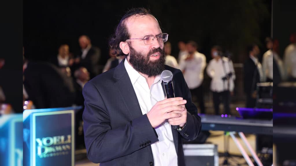 איצקוביץ': הזמר ששכח את הכובע והסולחה בדרך למינוי