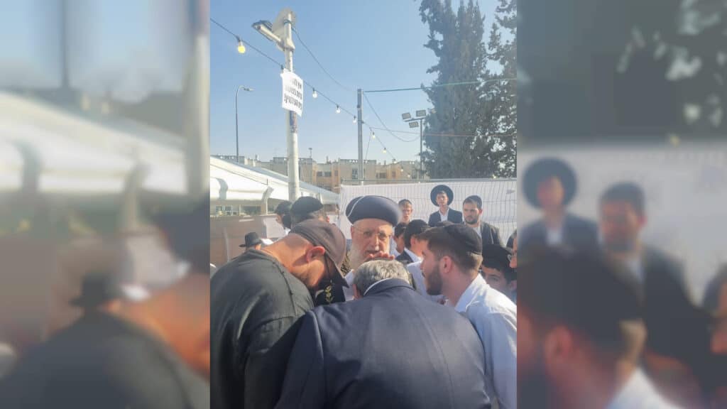 איצקוביץ': הזמר ששכח את הכובע והסולחה בדרך למינוי