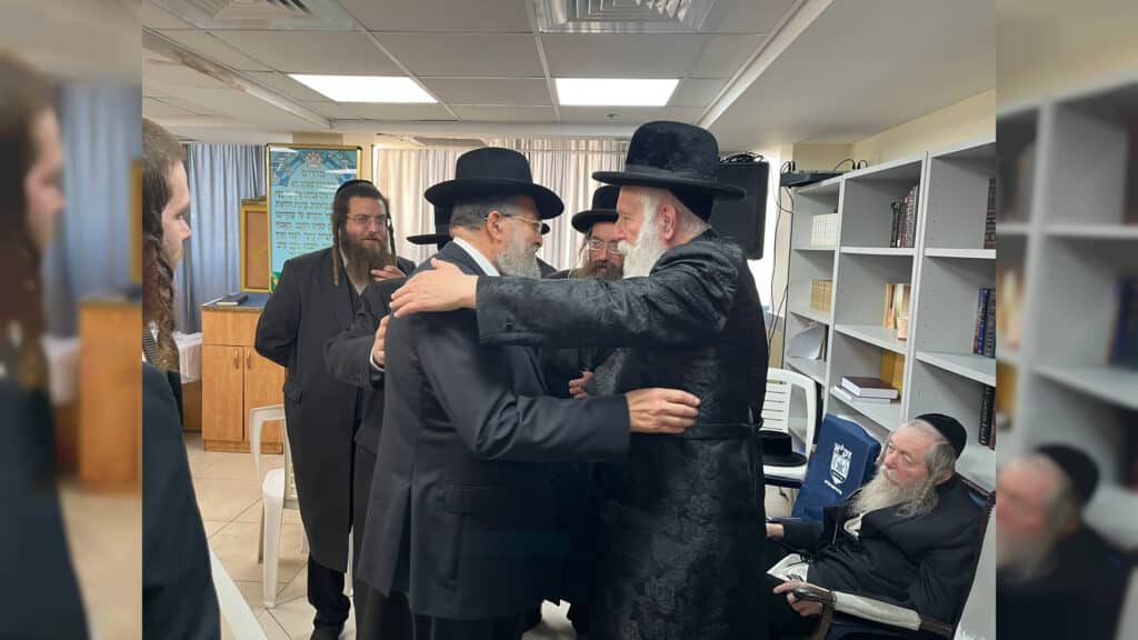 איצקוביץ': הזמר ששכח את הכובע והסולחה בדרך למינוי