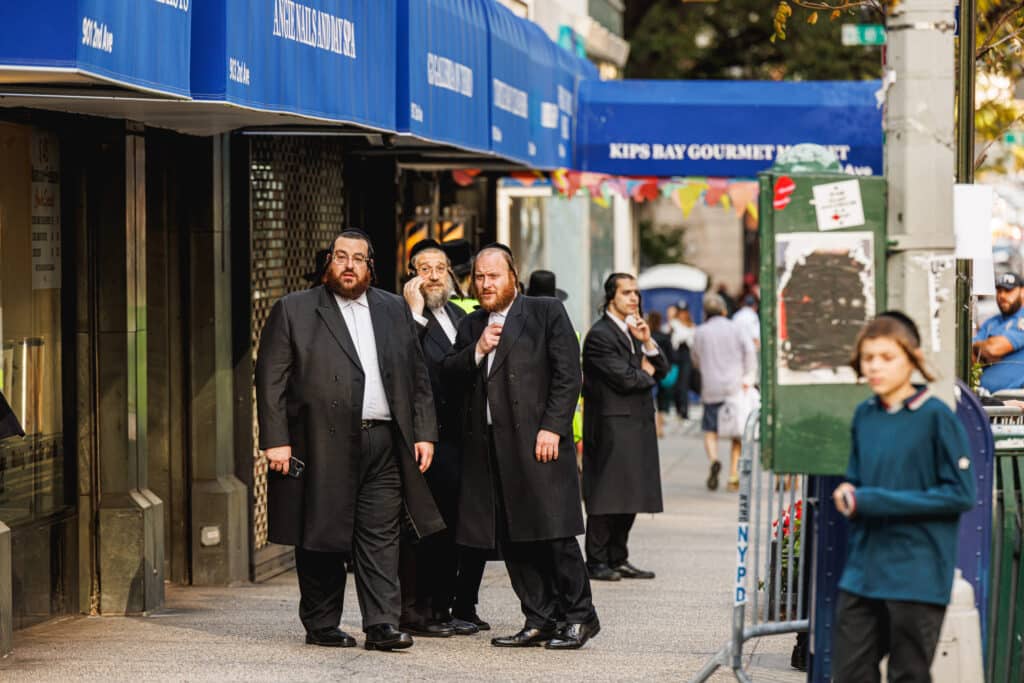 רבבות זעקו ומחו נגד גזירת גיוס בני הישיבות