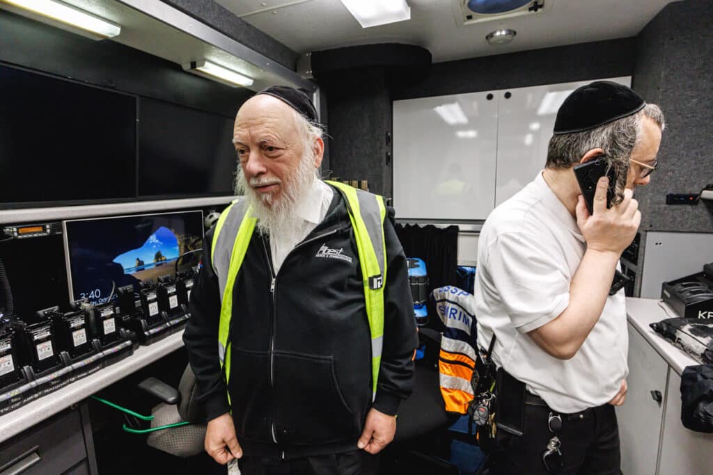 רבבות זעקו ומחו נגד גזירת גיוס בני הישיבות